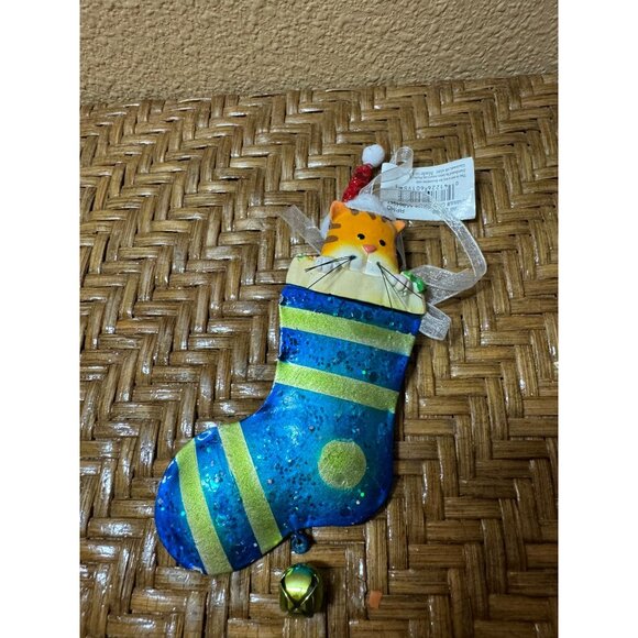 Vintage Cat-Themed Christmas Ornament Set With Stocking Cat Paper Garland - Picture 4 of 14